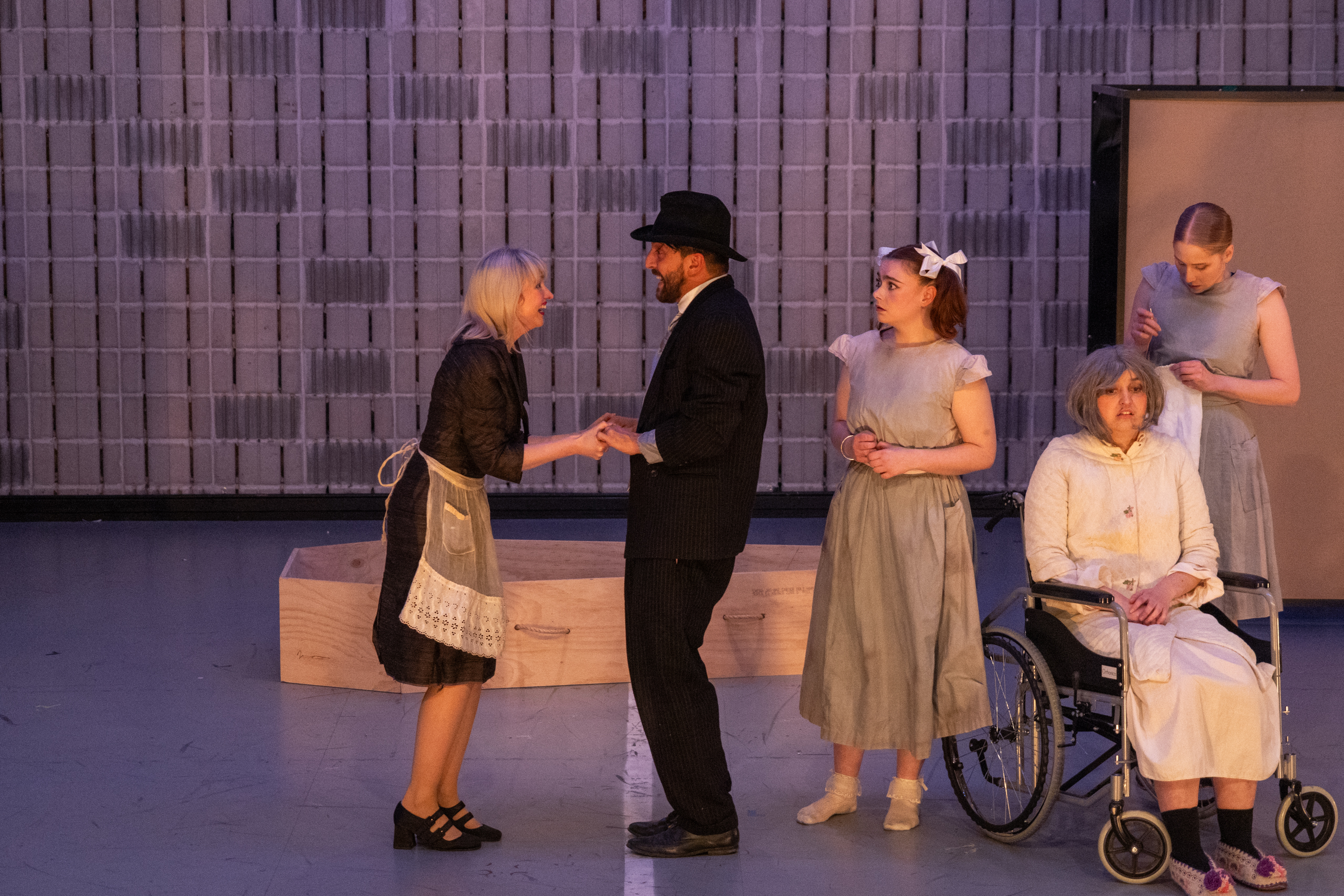 anna clark actor from morning to midnight